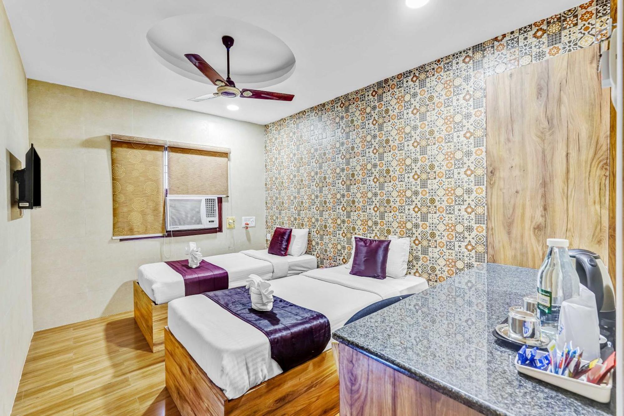 Season 4 Residences - Teynampet Near Apollo Hospital ,Balaji Dental, Us Consulate Chennai Dış mekan fotoğraf
